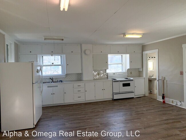 Building Photo - 3 br, 1 bath House - 9524 Ross Rd