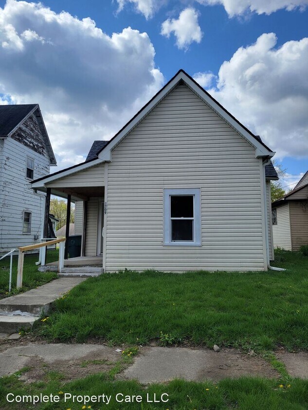 Primary Photo - 3 br, 1 bath House - 1709 W 9th Street