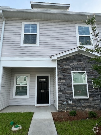 Building Photo - 903 Drake Grv Ln