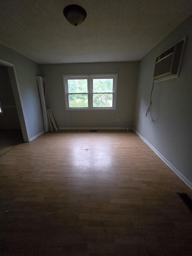 Foto del edificio - 2139 Stamey Rd