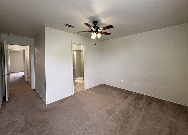 Building Photo - 152 Ryan Cir