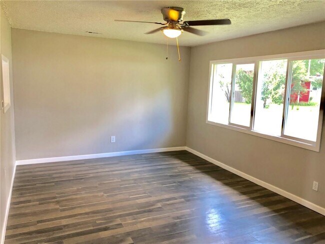 Building Photo - 5543 Rawles Terrace