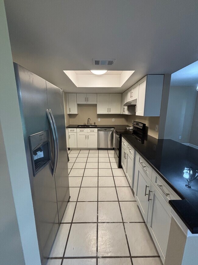 Building Photo - 2409 Barley Club Ct