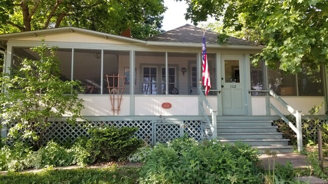 Photo - 102 Clematis Drive House