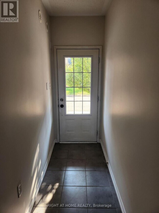 Building Photo - 2564 Bromus Path