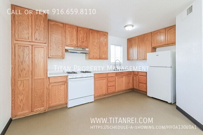Foto del edificio - 3736 Astoria St