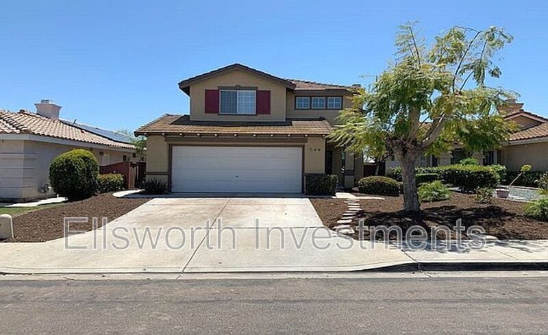 Foto principal - 744 Cardona Ave