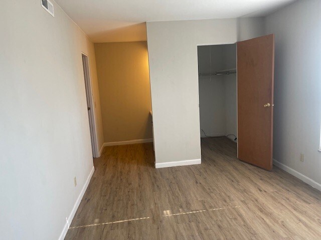 Foto del edificio - 1400 Sangamon Dr