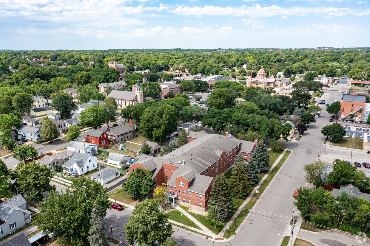 Aerial Photo - Mississippi Terrace
