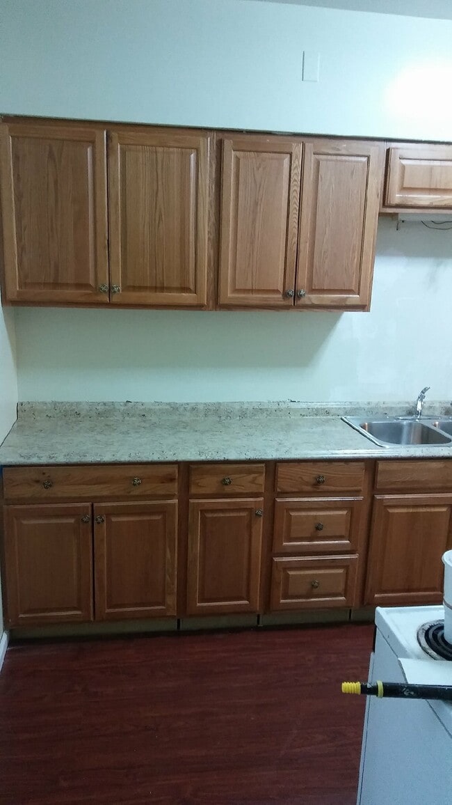 Building Photo - 740 South Saginaw St