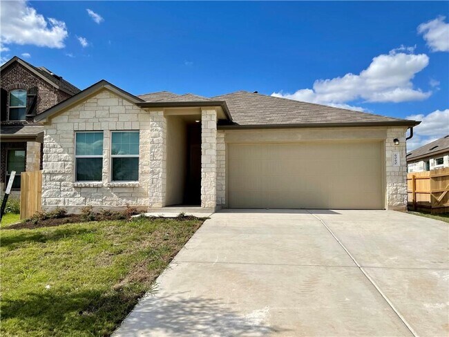 Building Photo - 6060 Teodoro Bend