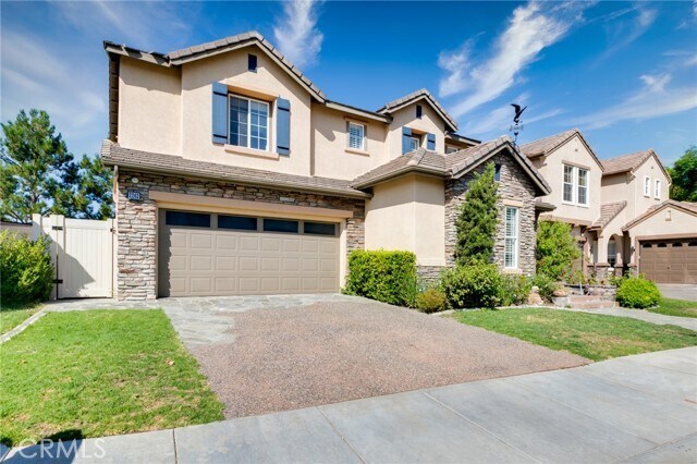 Building Photo - 2262 Faircliff Dr