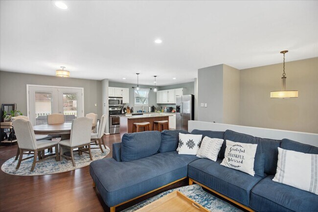Foto del edificio - 7600 Red Fox Ct