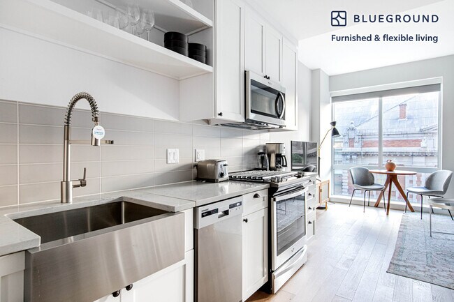 Foto del edificio - 3 Tingey Sq SE