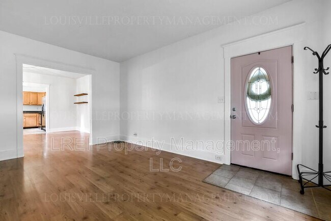 Foto del edificio - 1739 Speed Ave