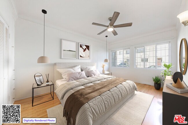 Building Photo - 201 S Poinsettia Pl