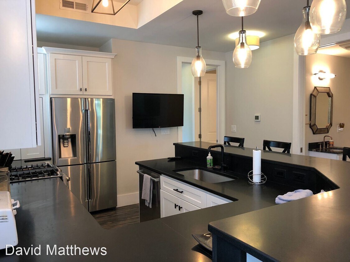 Primary Photo - 2 br, 2.5 bath House - 54592 Twyckenham Dr...