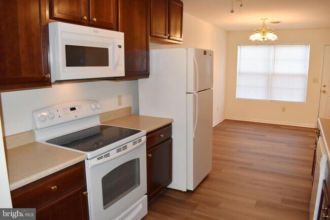 Foto del edificio - 2741 Roosevelt Dr