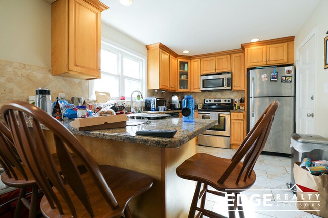 Photo - 20 Cummings Rd Apartment