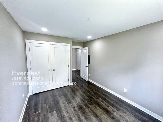 Foto del edificio - Lovely 3-Bedroom Townhome in a Convenient ...