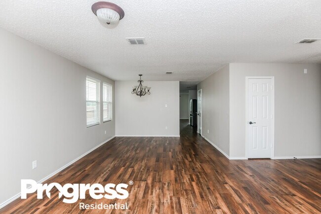 Building Photo - 3845 German Pointer Way