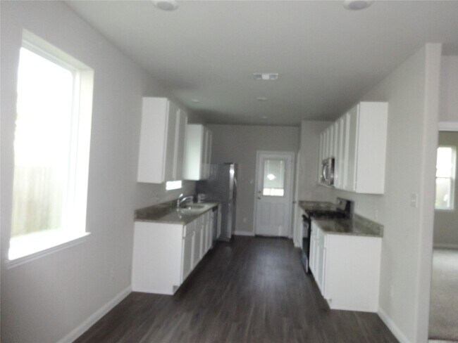 Building Photo - 2116 Graham Pt Wy