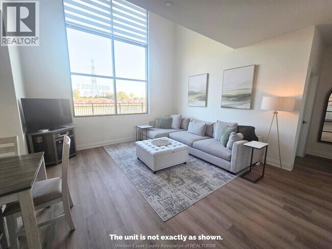Photo du bâtiment - 4300 Laurier Pkwy