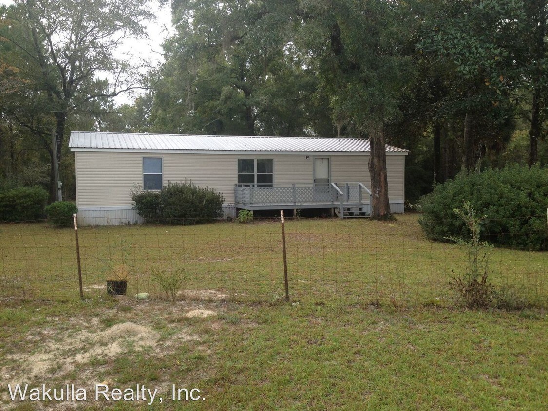 1043 Lawhon Mill Rd, Crawfordville, FL 32327 House for Rent in