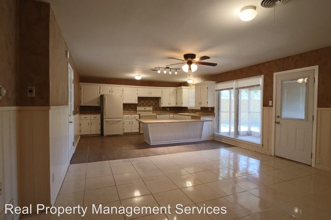 Building Photo - 3 br, 2 bath House - 2812 56th St