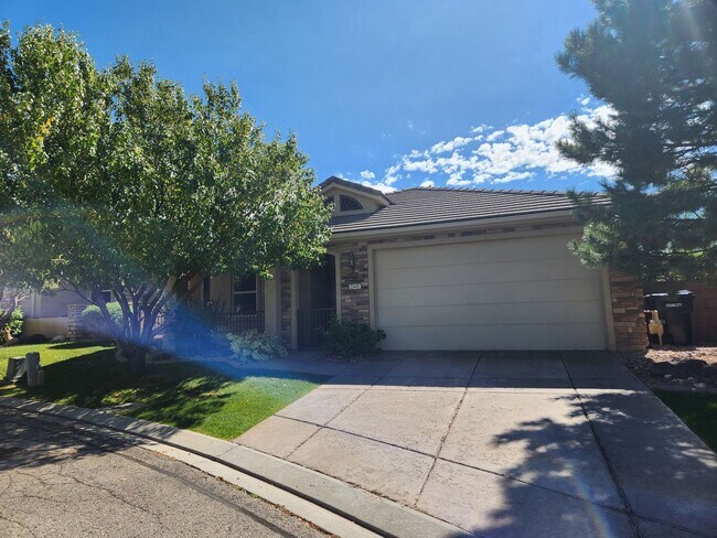 Foto del edificio - Crescent Heights Senior Community
