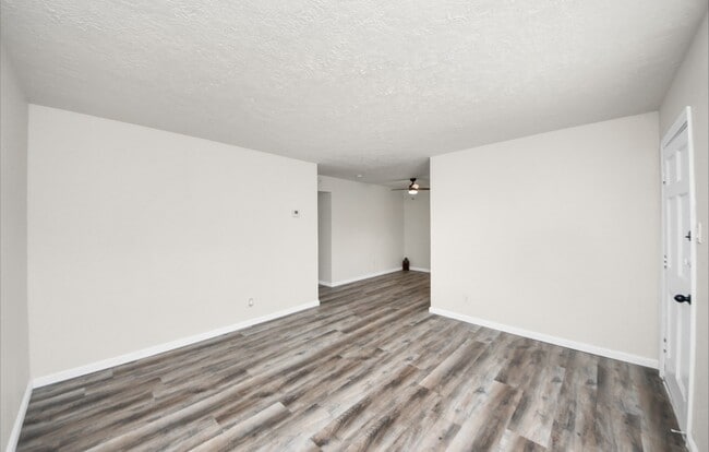 Building Photo - 2110 Melbourne St