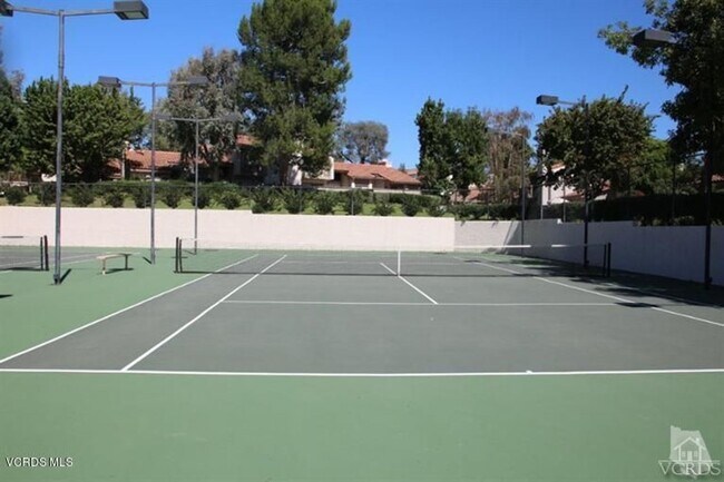 Building Photo - Rare find at this highly desirable rental,