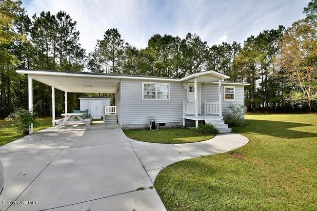 Foto del edificio - 217 Scott-Jenkins Rd
