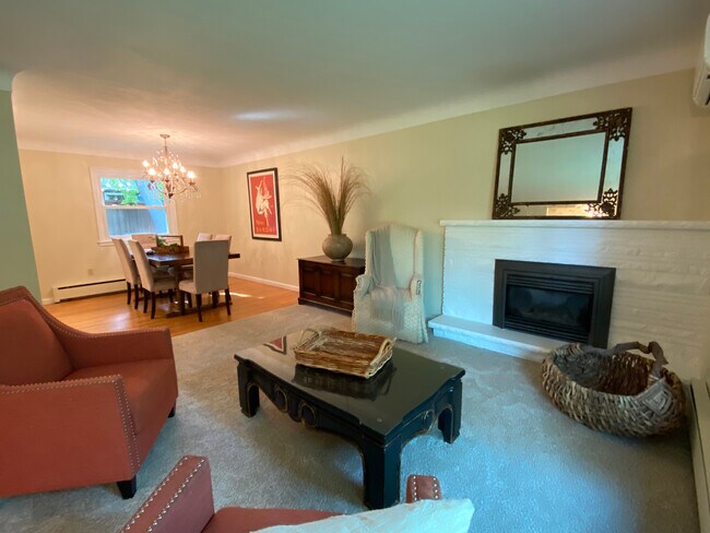 Foto del edificio - 4820 Williston Rd