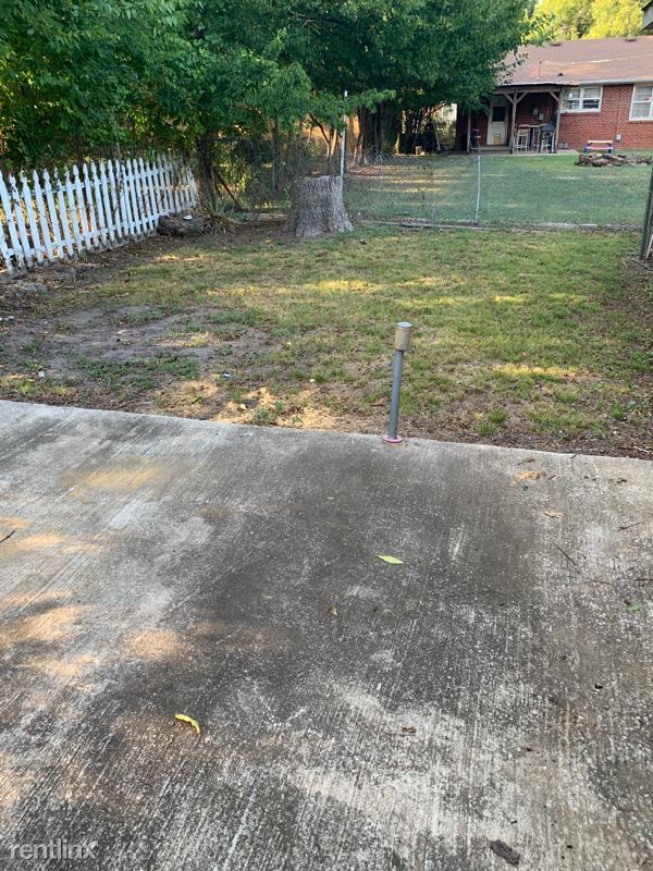 Building Photo - 2 br, 1 bath House - 2021 Remco 1133 Garden