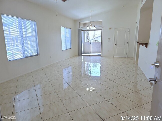 Foto del edificio - 8985 S Durango Dr