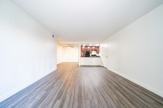 Building Photo - 311 Weston Cir Building Photo - 311 Weston Cir