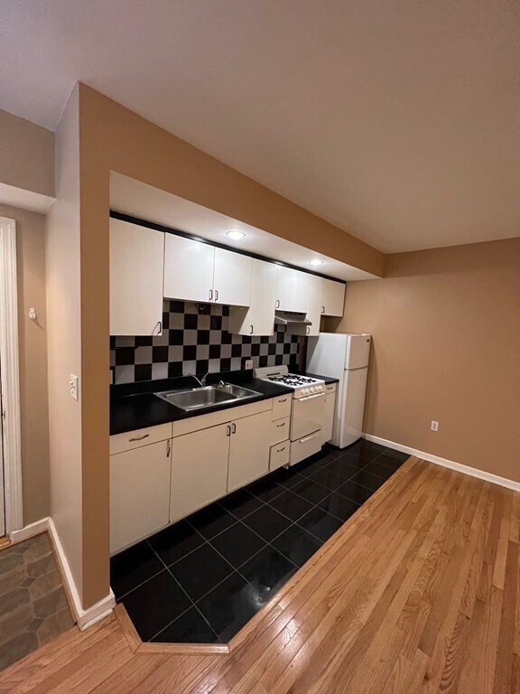 Foto principal - 370 Dorchester Ave