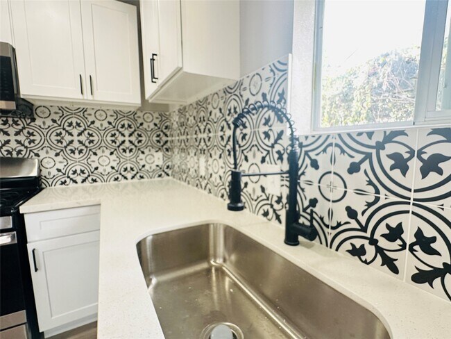 Foto del edificio - 4018 Gano St