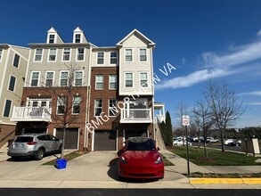Building Photo - 25224 Briargate Terrace