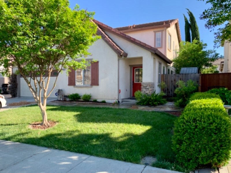 Foto principal - 2638 Gaines Ct
