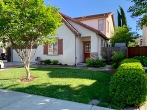 Building Photo - 2638 Gaines Ct