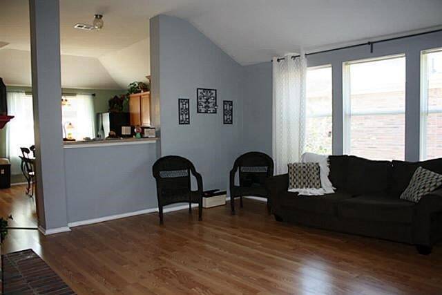 Building Photo - 3129 Kennedy Dr