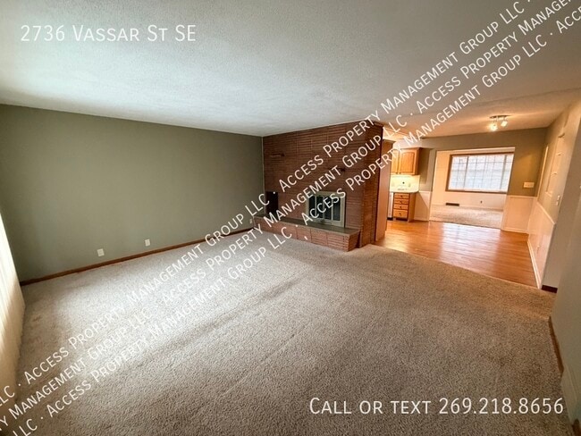 Foto del edificio - 2736 Vassar Dr SE