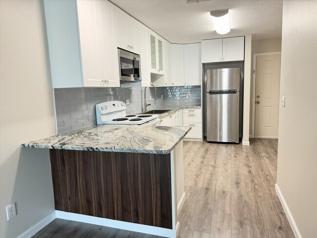 Foto del edificio - 238 Ridgecrest Loop