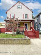 Building Photo - 1105 Emory St