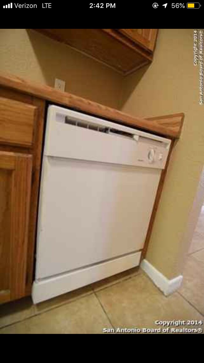 Foto del edificio - 202 Fir Dale