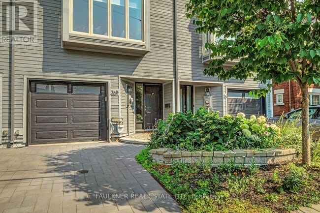 Building Photo - 36B Dufferin Rd
