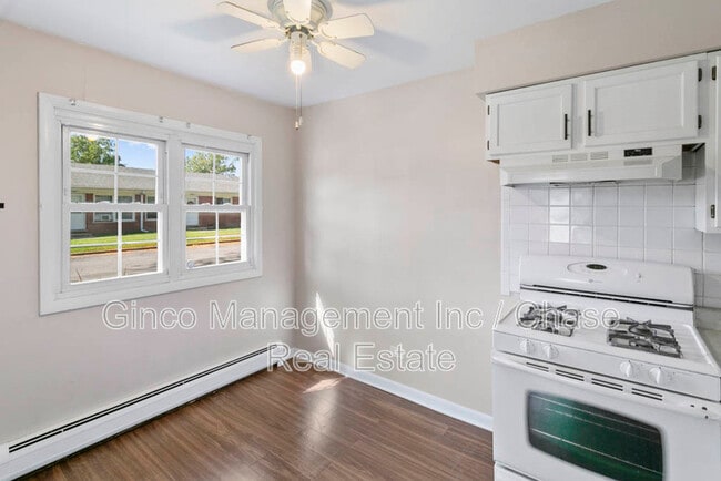 Foto del edificio - 11212 1st St