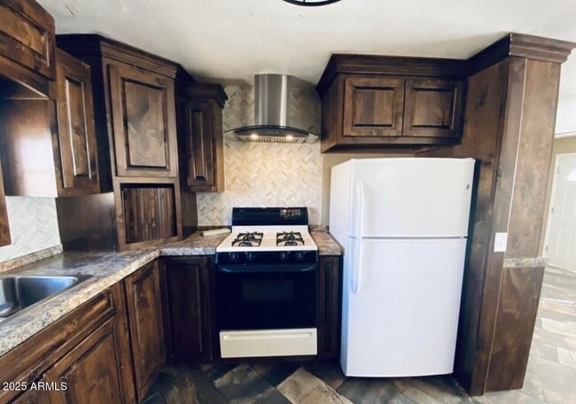 Foto del edificio - 1522 E 9th St